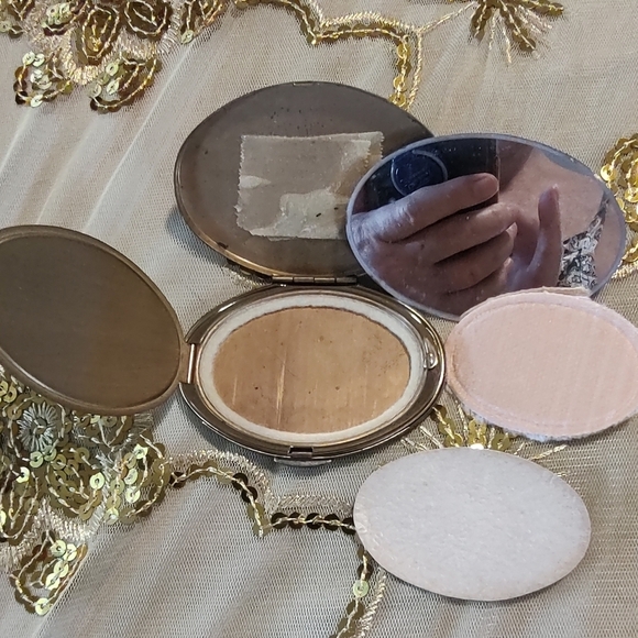 VINTAGE GOLD COMPACT POWDER CASE Pepsi Cola Logo - Picture 5 of 8